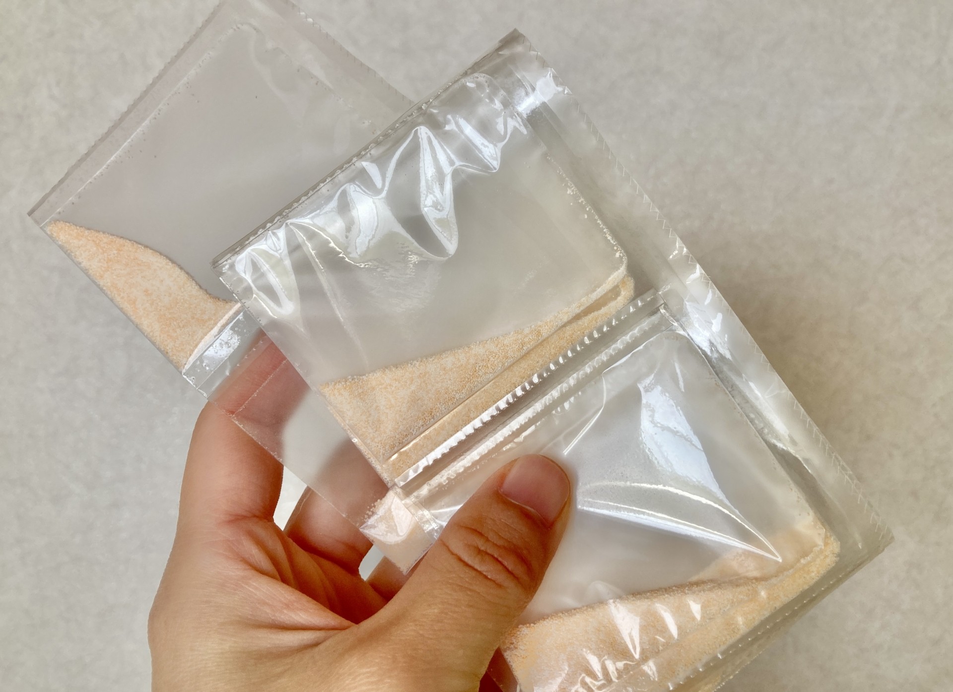 【時給1,400円】医療品製造メーカーでの包装、検査