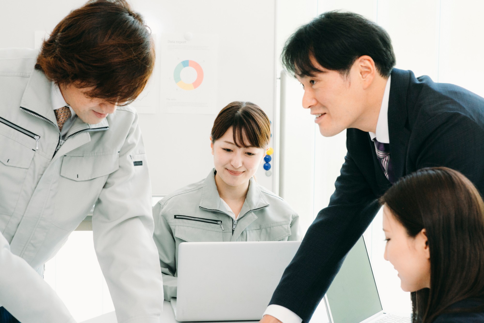 製造業での品質保証に関する事務