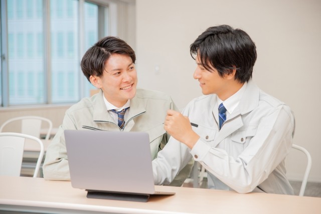 物流倉庫内にて簡単PC入力